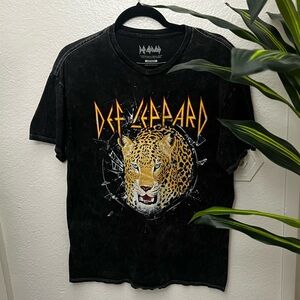 Def Leppard Black Graphic T-Shirt